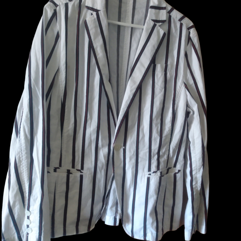 Yucca female jacket suit